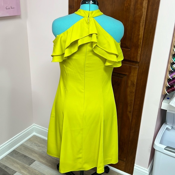 Gracia Cold Shoulder Yellow Dress - Picture 2 of 6